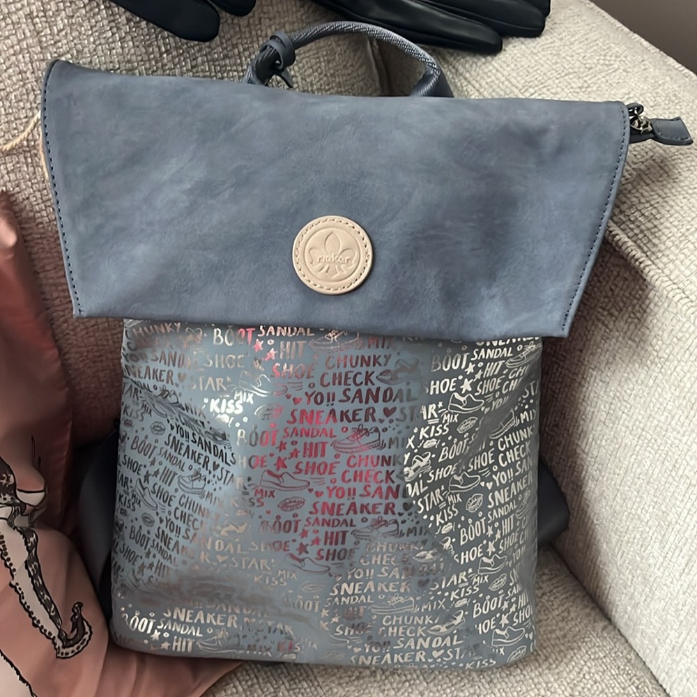 Rieker nwts Stylish Blue Backpack - Picture 1 of 10